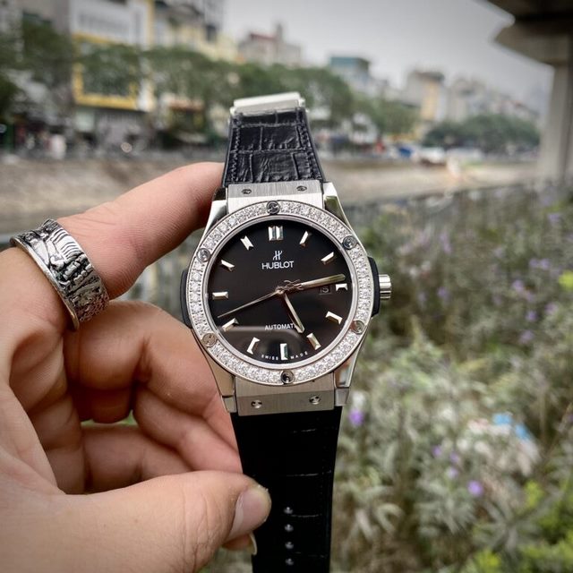 Đồng hồ Hublot giá 2 triệu Gợi ý TOP 3 sản phẩm đáng mua