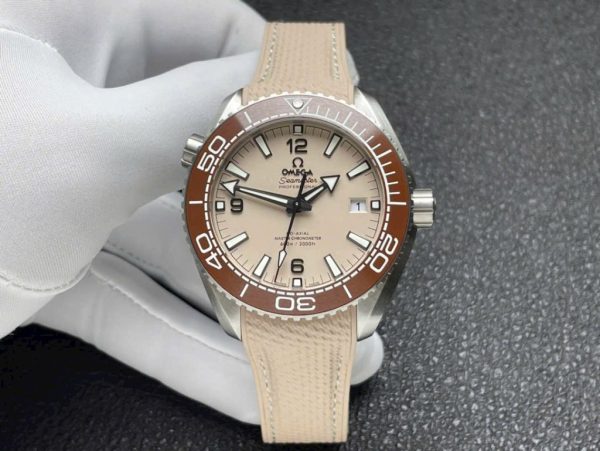 Đồng hồ Omega Planet Ocean 600M Replica 11 Màu Hồng Nhà Máy VS 43 (2)