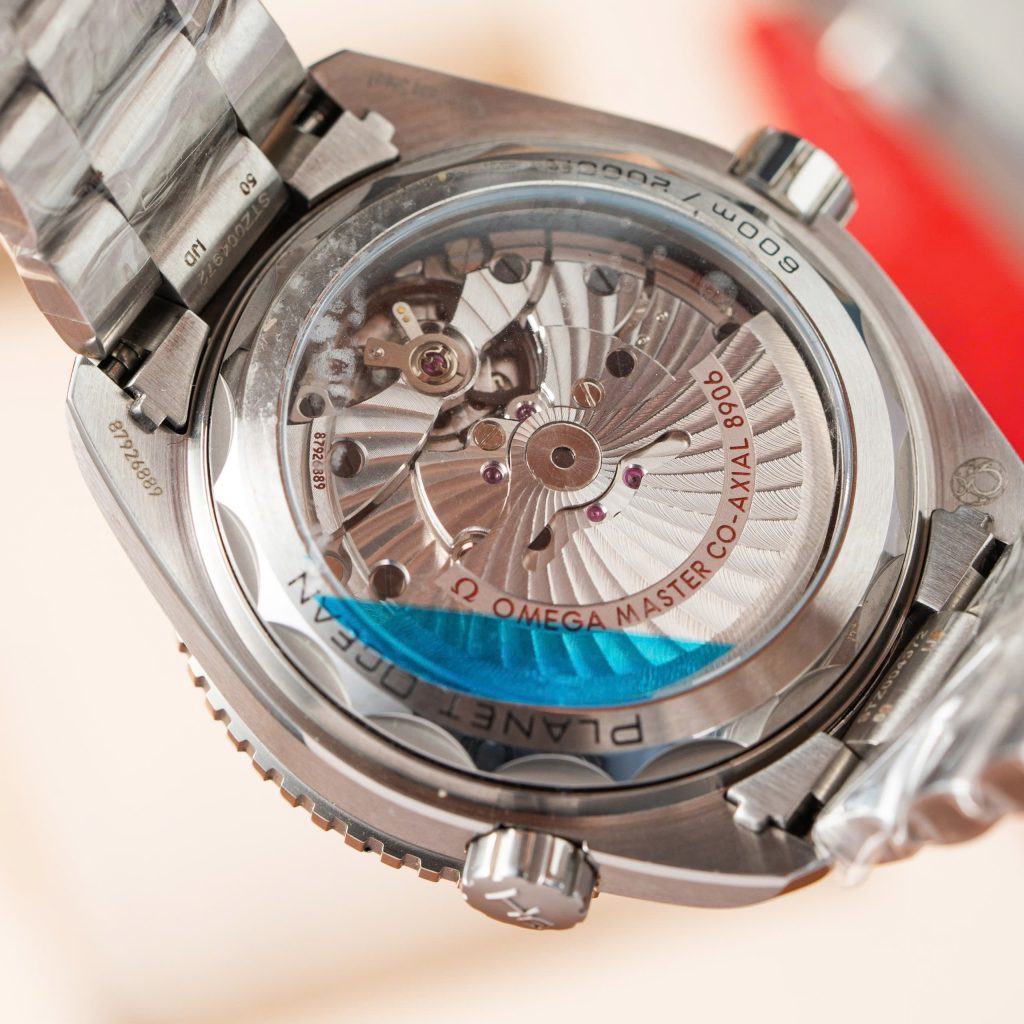 Đồng hồ Omega Seamaster Planet Ocean 600m GMT nam dây kim loại Rep 11 cao cấp 43 (2)