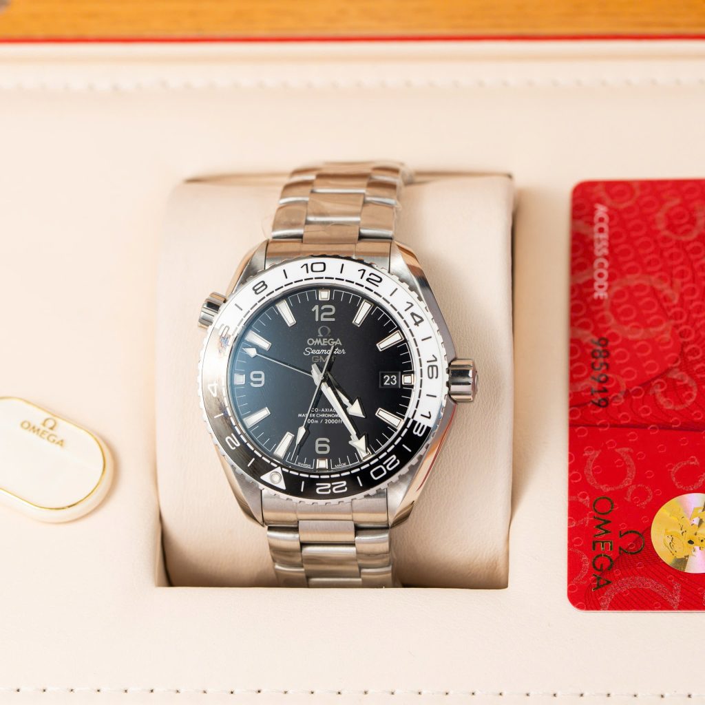 Đồng hồ Omega Seamaster Planet Ocean 600m GMT nam dây kim loại Rep 11 cao cấp 43 (2)