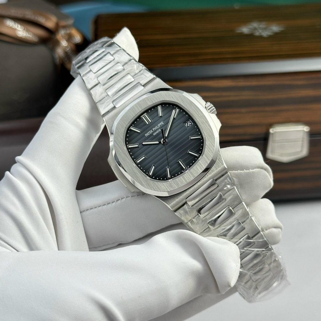 Đồng hồ Patek Philippe tinh chỉnh Like Auth Nautilus 5711 bản VIP 40mm (2)