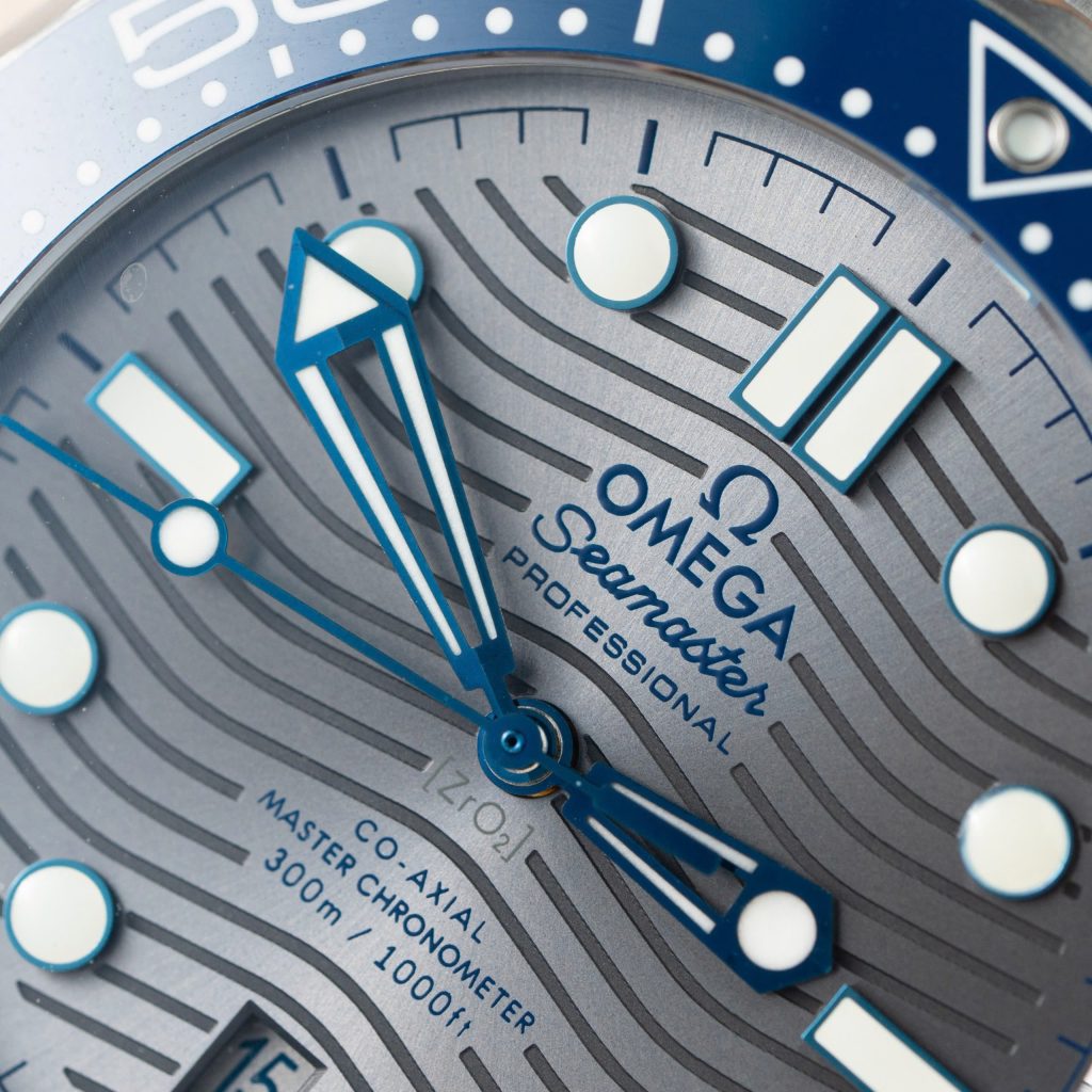 Đồng hồ Rep 11 Omega Seamaster Diver 300m mặt xám máy cơ Automatic 42mm (2)