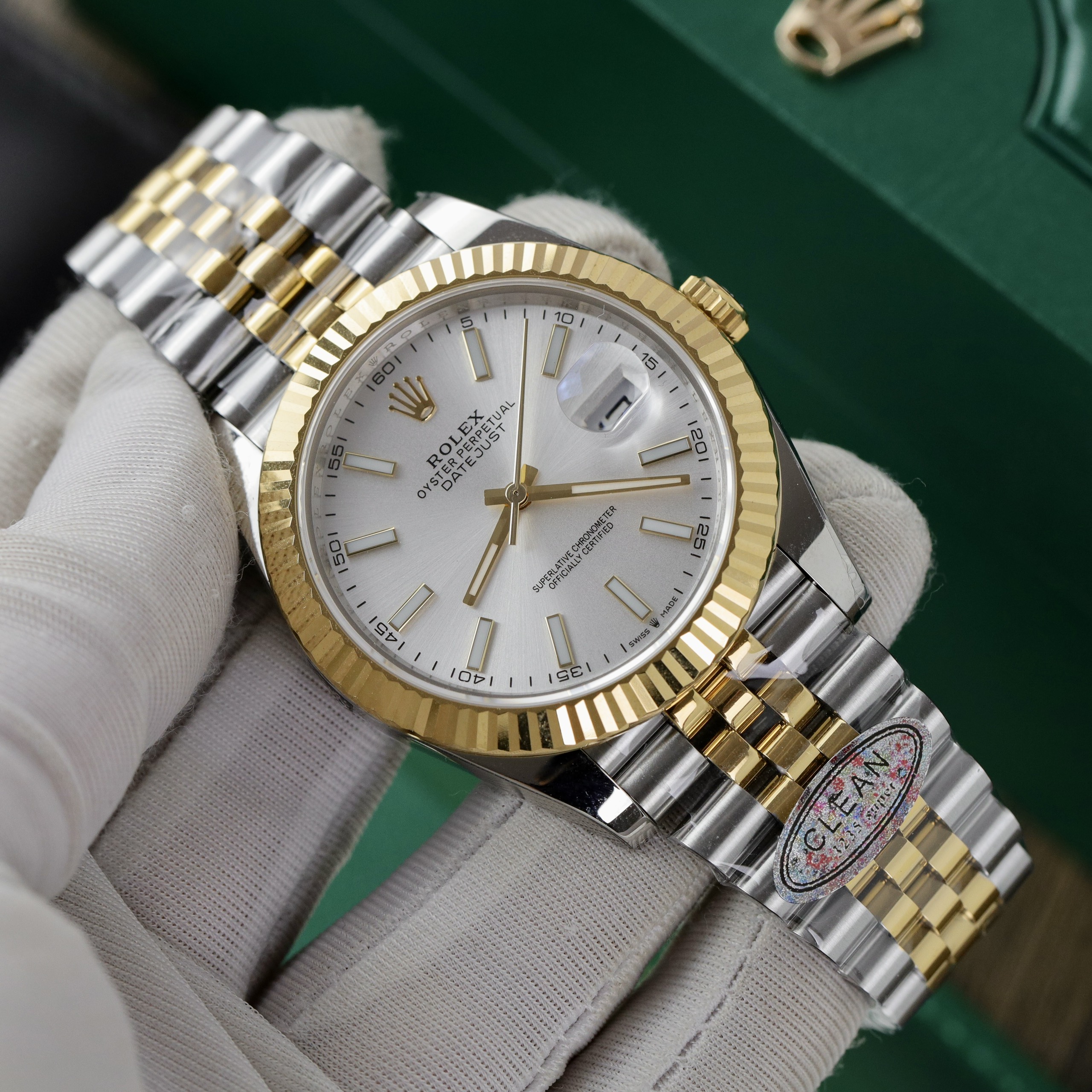 Đồng hồ Rolex Date Just 3235 Clean giá rẻ cọc số dạ quang Fake cao cấp 41mm (2)