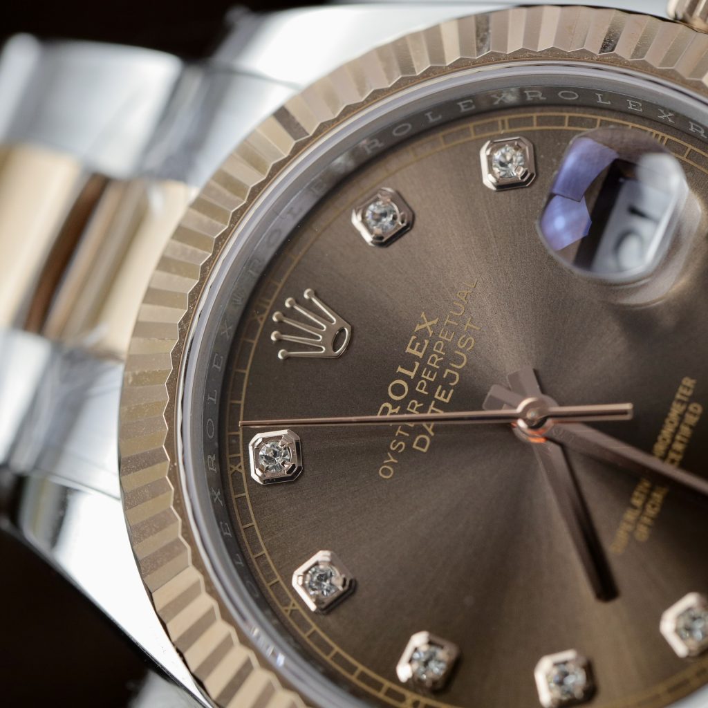 Đồng hồ Rolex Date Just 3235 Clean giá rẻ mặt chocolate Fake cao cấp 41mm (18)