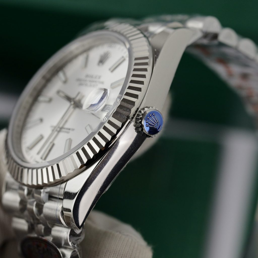 Đồng hồ Rolex nam Rep 11 DateJust 3235 Clean cọc số dạ quang 41mm