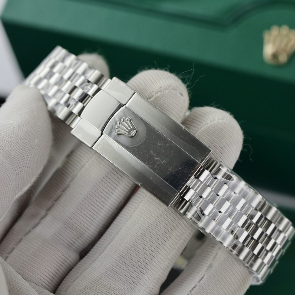 Đồng hồ Rolex nam Rep 11 DateJust 3235 Clean cọc số dạ quang 41mm