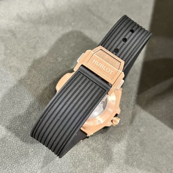 Đồng Hồ Hublot Chế Tác Big Bang One Click King Gold Đính Đá 39mm (2)