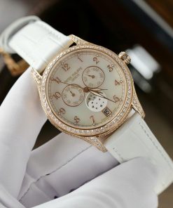 Đồng Hồ Patek Philippe Complications 4947R Replica 11 Mặt Khảm Xà Cừ Dây Da Màu Trắng 38mm (2)