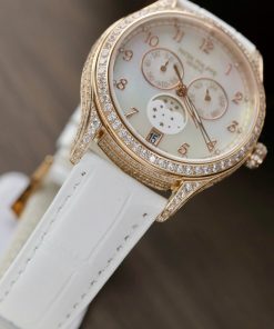 Đồng Hồ Patek Philippe Complications 4947R Replica 11 Mặt Khảm Xà Cừ Dây Da Màu Trắng 38mm (2)