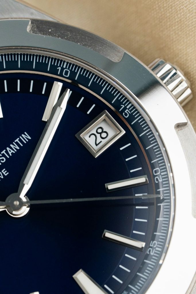 Đồng Hồ Vacheron Constantin Rep 11 Overseas mặt xanh nhà máy PPF 41mm (10)