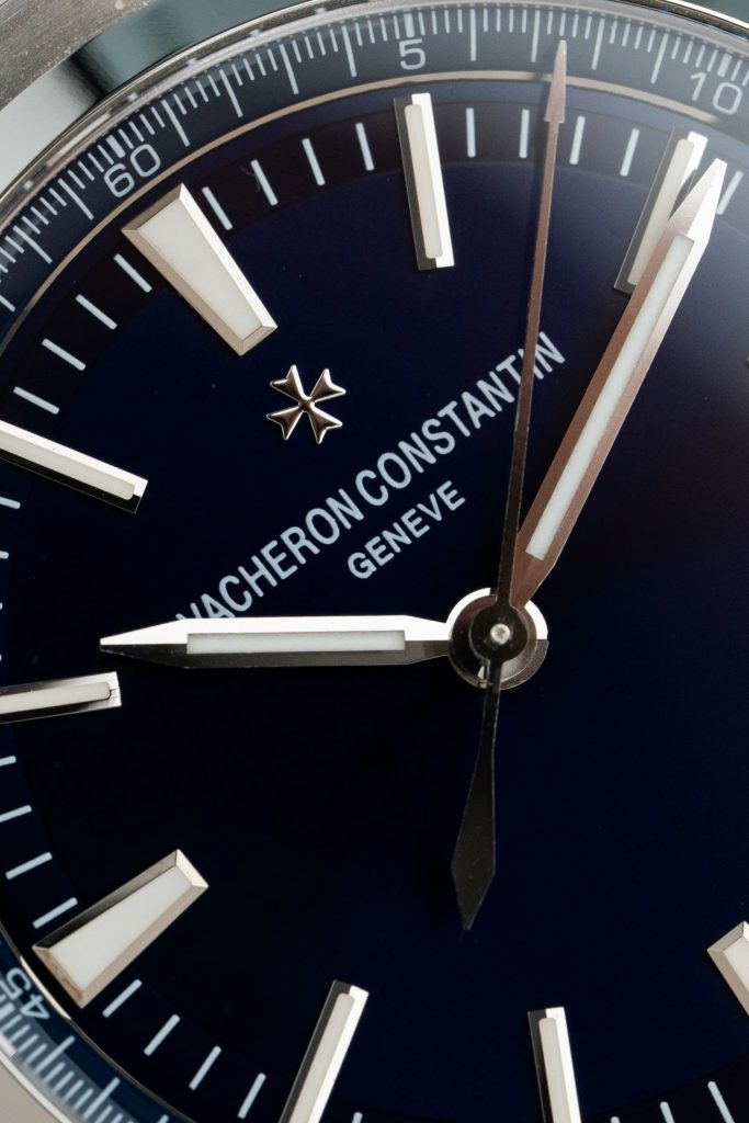 Đồng Hồ Vacheron Constantin Rep 11 Overseas mặt xanh nhà máy PPF 41mm (10)