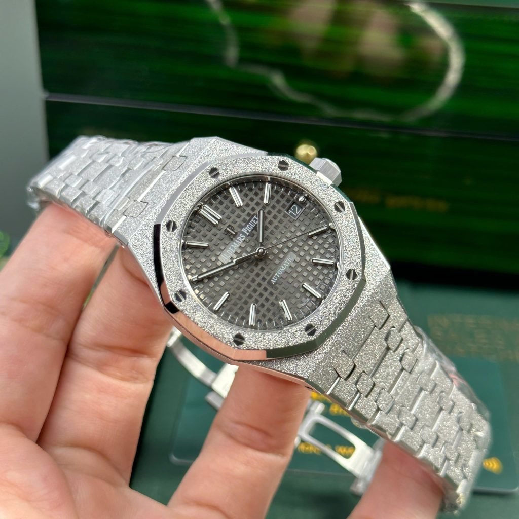 Đồng hồ Audemars Piguet Royal Oak 15454 Frosted Gold Rep 11 mặt xám nhà máy APS 37mm (2)