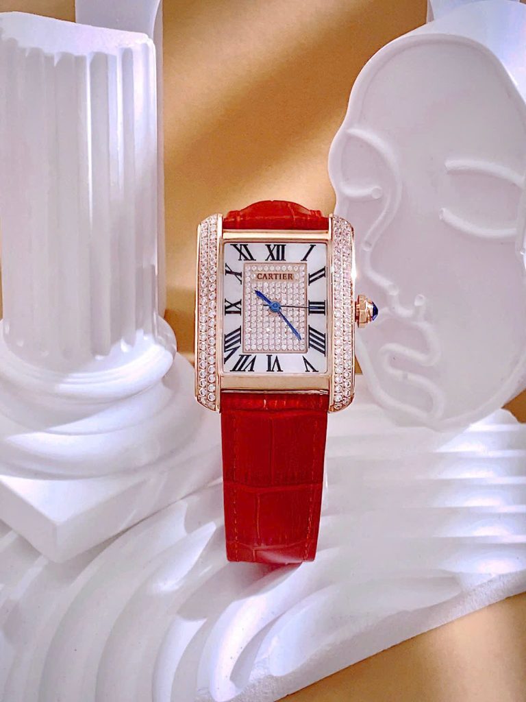  Đồng hồ Cartier Tank Anglaise nữ đính đá dây da đỏ Fake cao cấp 30mm