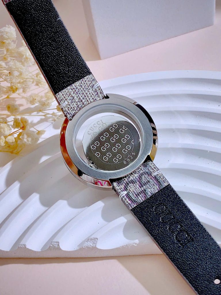 Đồng hồ Gucci nữ thép trắng dây họa tiết sang trọng Like Auth 38mm