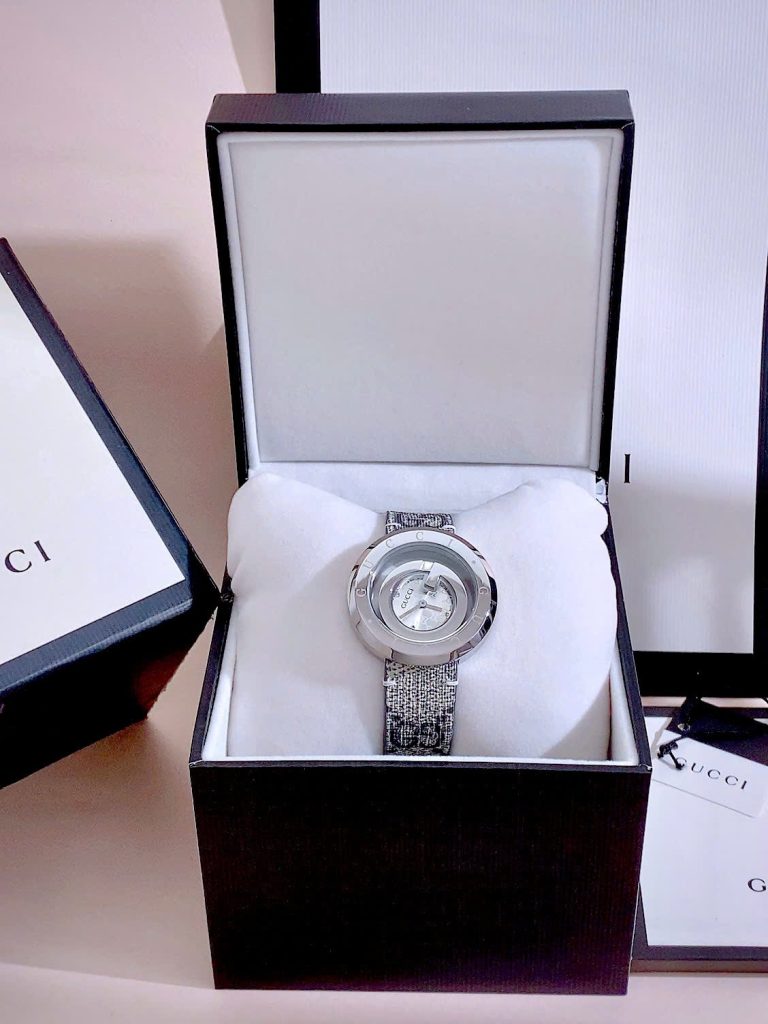 Đồng hồ Gucci nữ thép trắng dây họa tiết sang trọng Like Auth 38mm