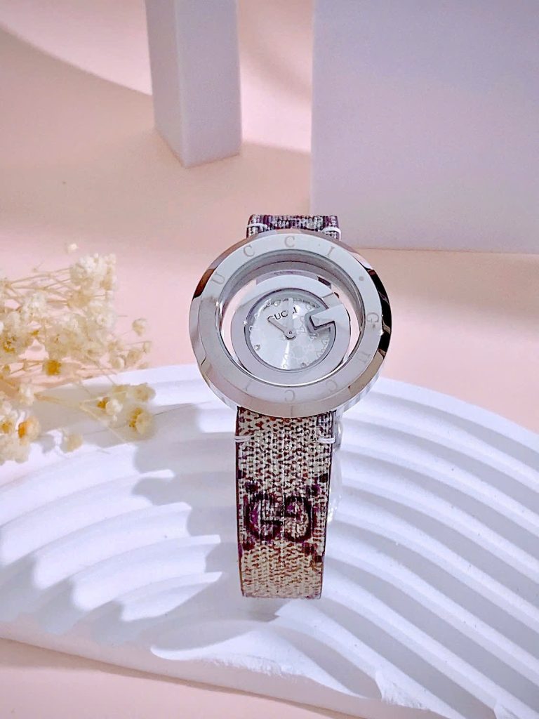 Đồng hồ Gucci nữ thép trắng dây họa tiết sang trọng Like Auth 38mm
