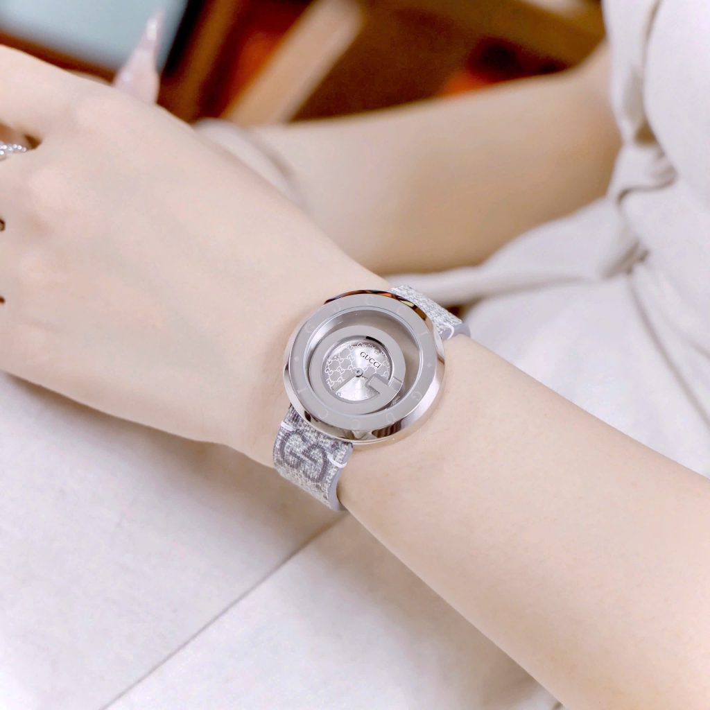 Đồng hồ Gucci nữ thép trắng dây họa tiết sang trọng Like Auth 38mm