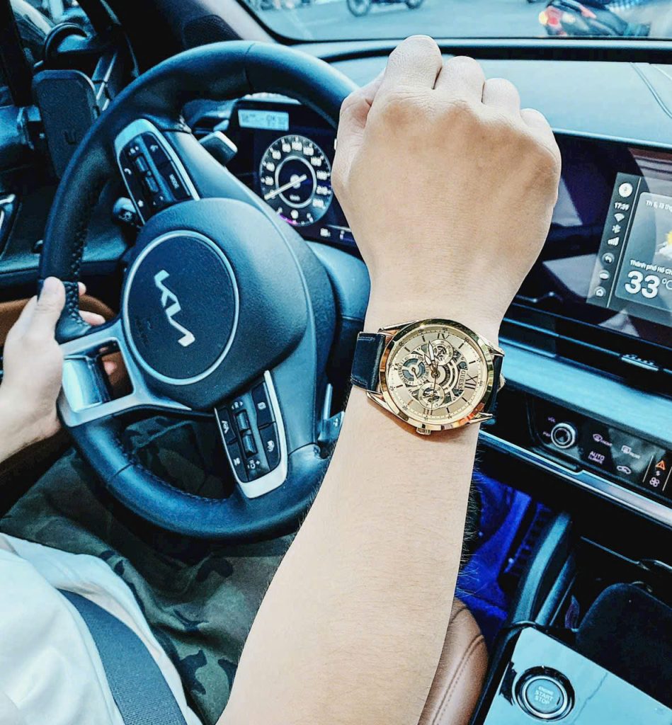 Đồng hồ Guess nam GW0389G2 dây da 6kim Like Auth 42mm