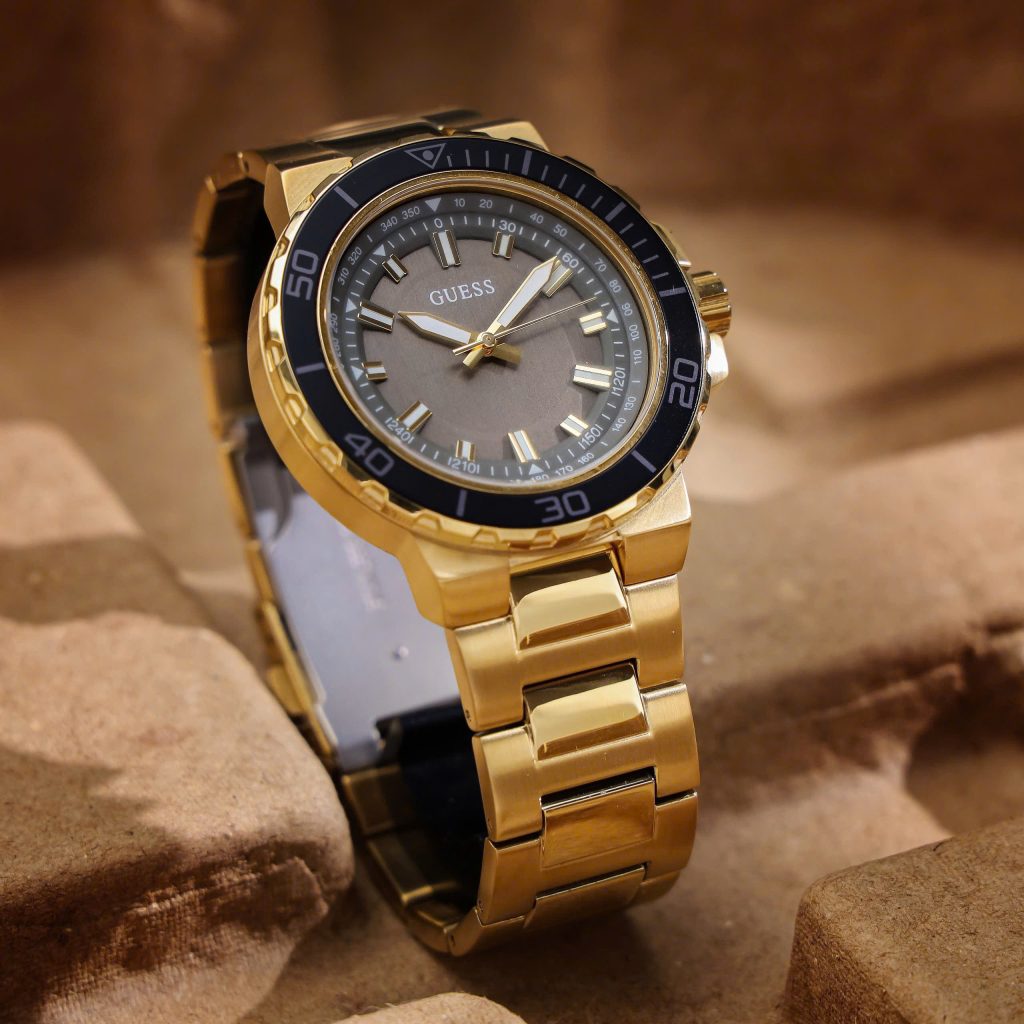 Đồng hồ Guess nam GW0426G2 dây thép cọc dạ quang Like Auth 44mm