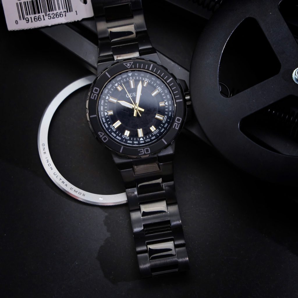 Đồng hồ Guess nam GW0426G3 dây thép cọc dạ quang Like Auth 44mm