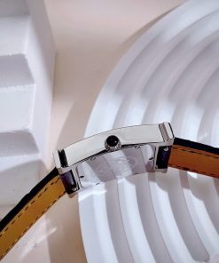 Đồng hồ Hermes nữ mặt vuông dây da đính đá Like Auth 26mm