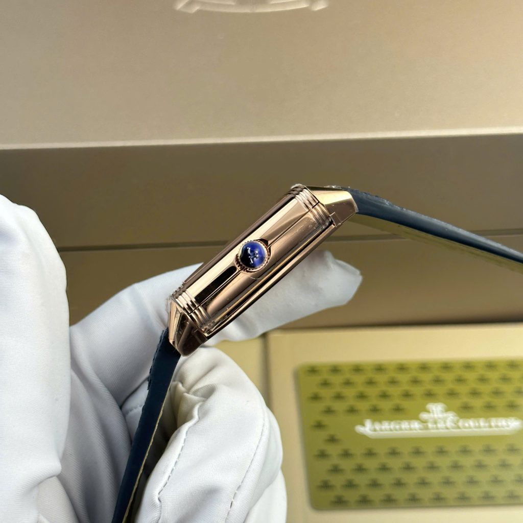 Đồng hồ Jaeger LeCoultre Master Reverso 2 mặt màu xanh trắng Rep 11 cao cấp 30x40mm (2)