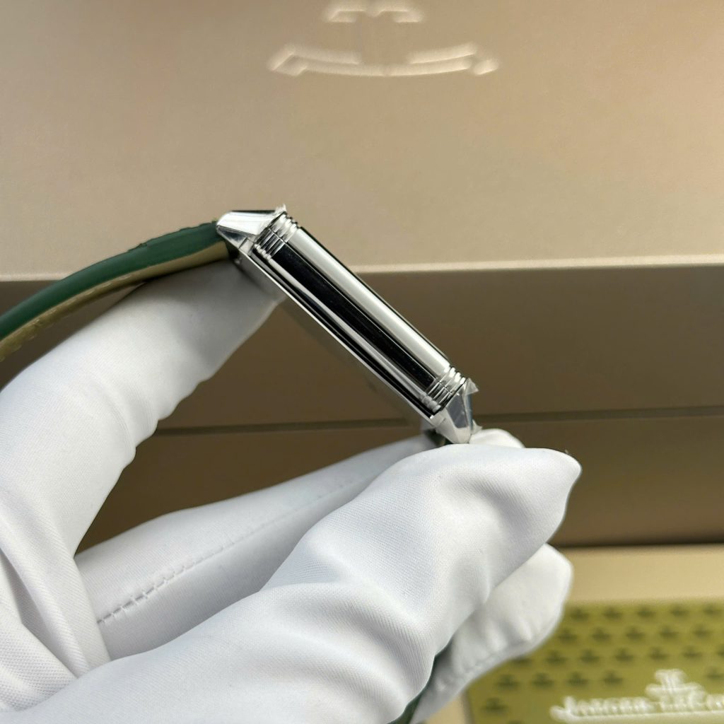 Đồng hồ Jaeger LeCoultre Master Reverso Replica 11 màu xanh lá cây MGF 30x40mm (2)