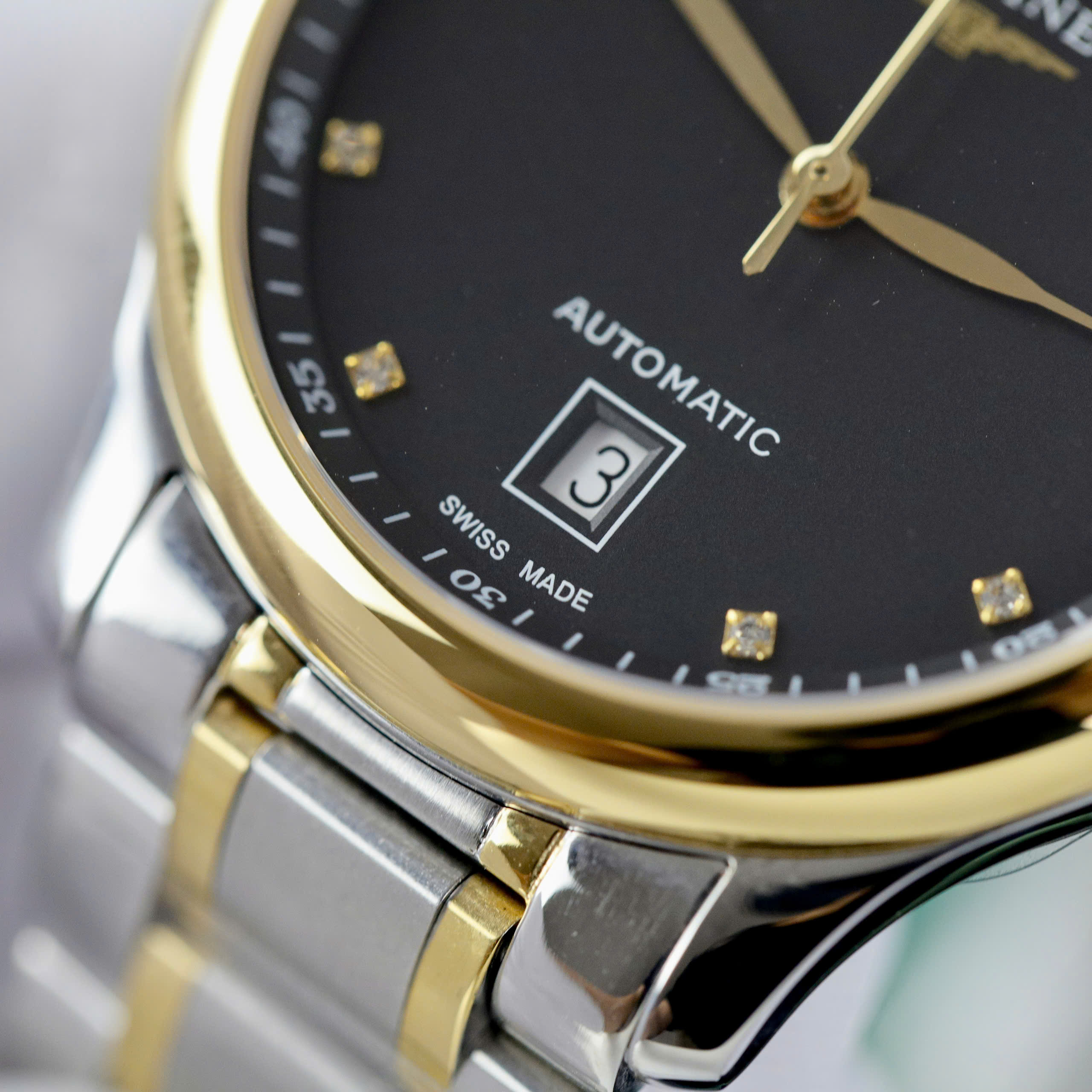 Đồng hồ Longines Master demi gold nam mặt đen Rep 11 cao cấp 38 (6) Đồng hồ Longines Master demi gold nam mặt đen Rep 11 cao cấp 38 (2)