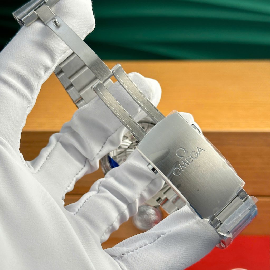 Đồng hồ Omega Seamaster 007 Rep 11 cao cấp mặt đen nhà máy VS 41mm (2)