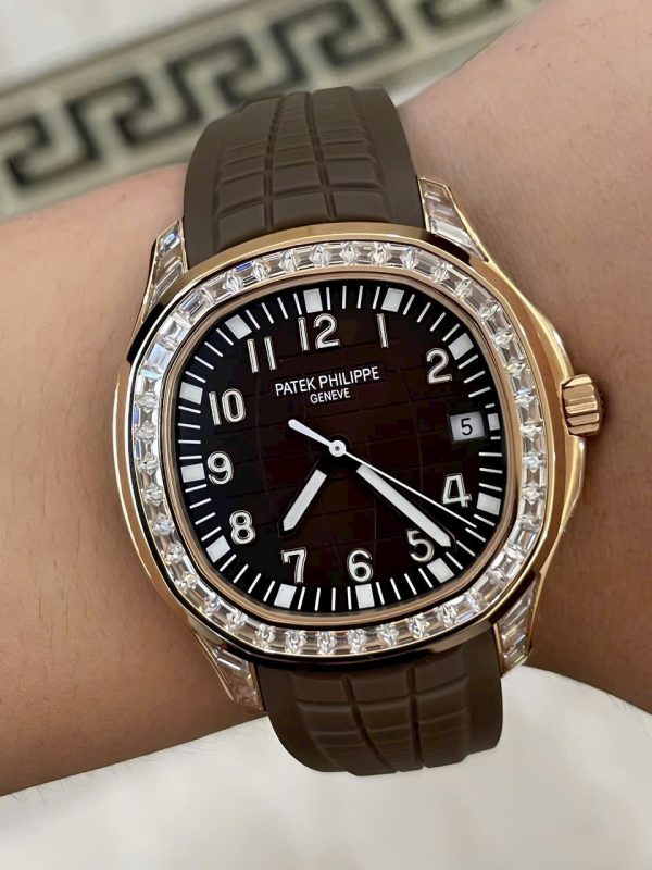 Đồng hồ Patek Philippe Aquanaut 5167 Rep 1 1 mặt nâu đính đá baguette GRF 40mm (2)