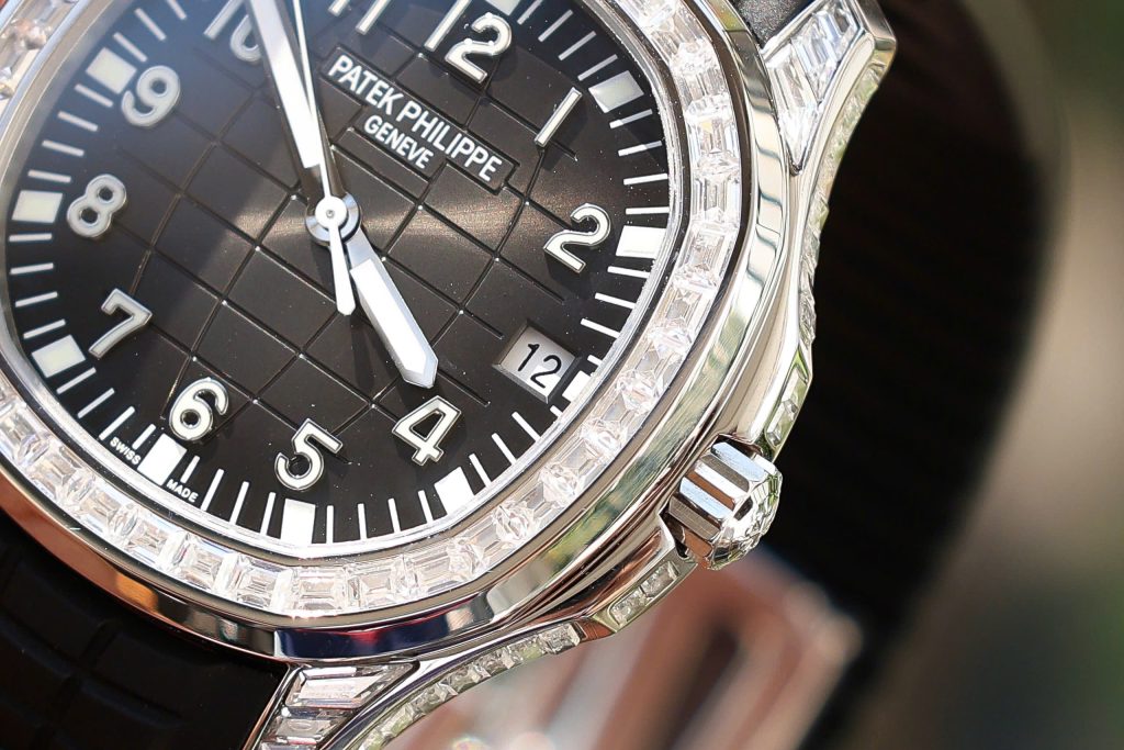 Đồng hồ Patek Philippe Aquanaut 5167 Rep 11 đính đá baguette nhà máy GR 40mm (2)