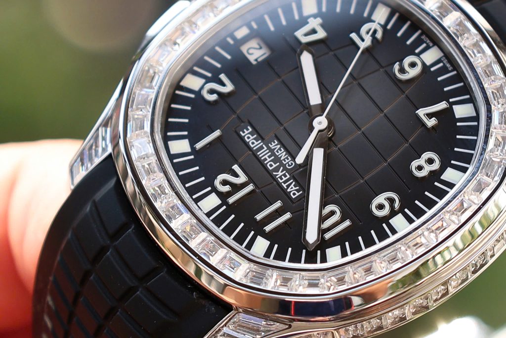 Đồng hồ Patek Philippe Aquanaut 5167 Rep 11 đính đá baguette nhà máy GR 40mm (2)