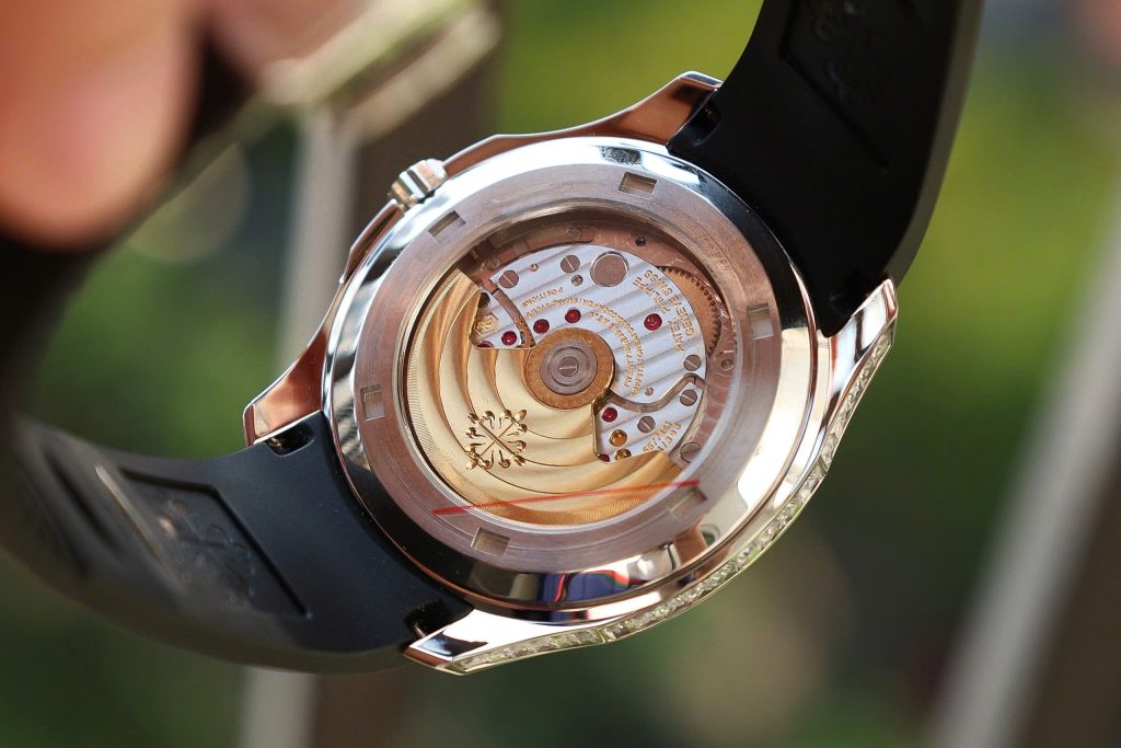Đồng hồ Patek Philippe Aquanaut 5167 Rep 11 đính đá baguette nhà máy GR 40mm (2)