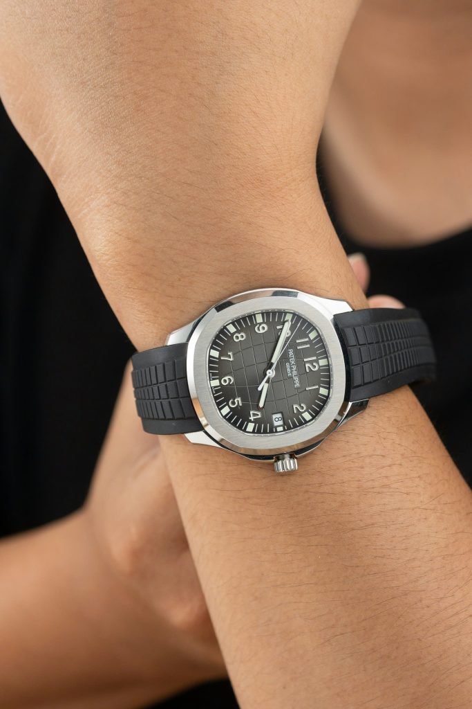 Đồng hồ Patek Philippe Aquanaut 5167 Replica 11 mặt xám dây cao su 3K factory 40mm (2)