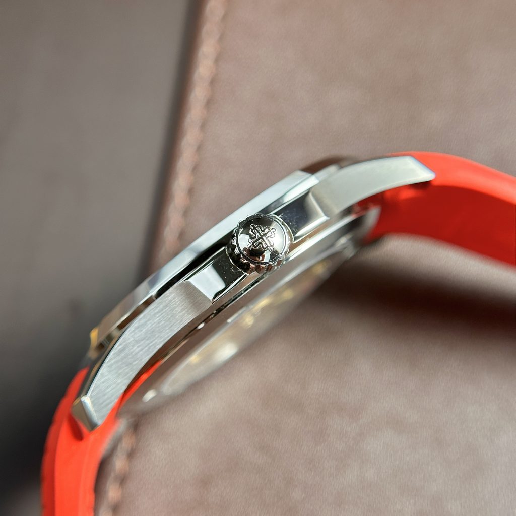 Đồng hồ Patek Philippe Aquanaut 5167A Rep 11 dây cao su màu đỏ nhà máy 3K 40mm (1)