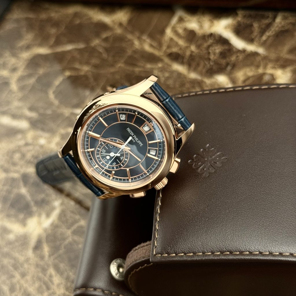 Đồng hồ Patek Philippe Fake 11 Complications 5905G Màu Xanh Dương 42mm (1)
