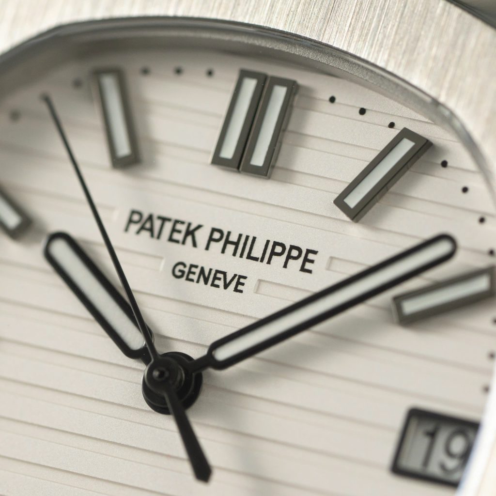 Đồng hồ Patek Philippe Nautilus 5711 Replica 11 mặt trắng nhà máy 3K 40mm (1)