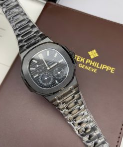 Đồng hồ Patek Philippe Nautilus 5712 full black máy cơ nhật Fake 11 40mm