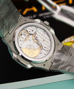 Đồng hồ Patek Philippe Nautilus 5722G Rep 11 đính đá baguette nhà máy PPF 40mm (2)