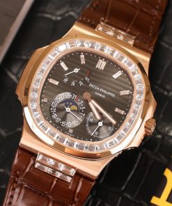 Đồng hồ Patek Philippe Nautilus 5724 rose gold dây da nâu nhà máy GR 40mm (1)