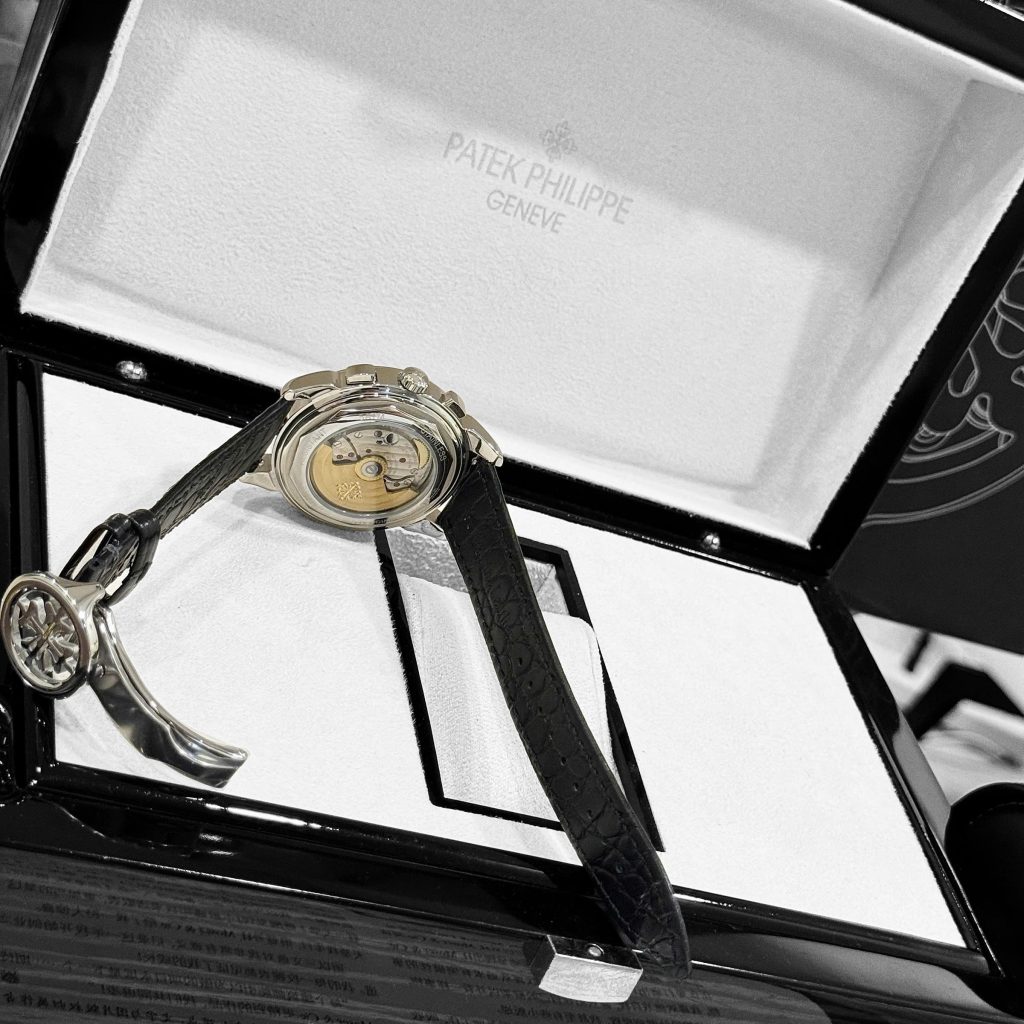 Đồng hồ Patek Philippe Replica 11 Complications 5270 màu đen 40mm (1)