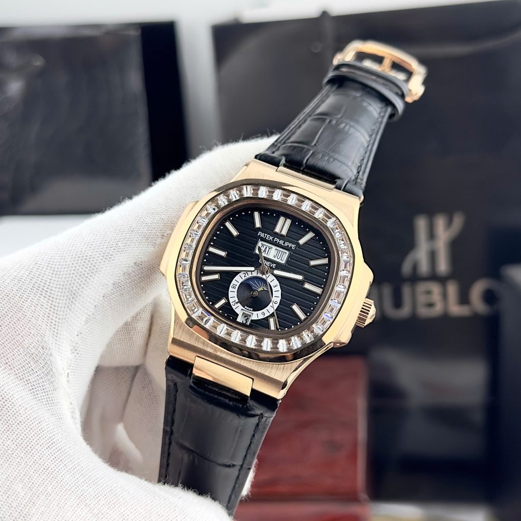Đồng hồ Patek philipe Nautilus 5726 KingGold dây da viền đá baguette Fake 11 40mm (1)