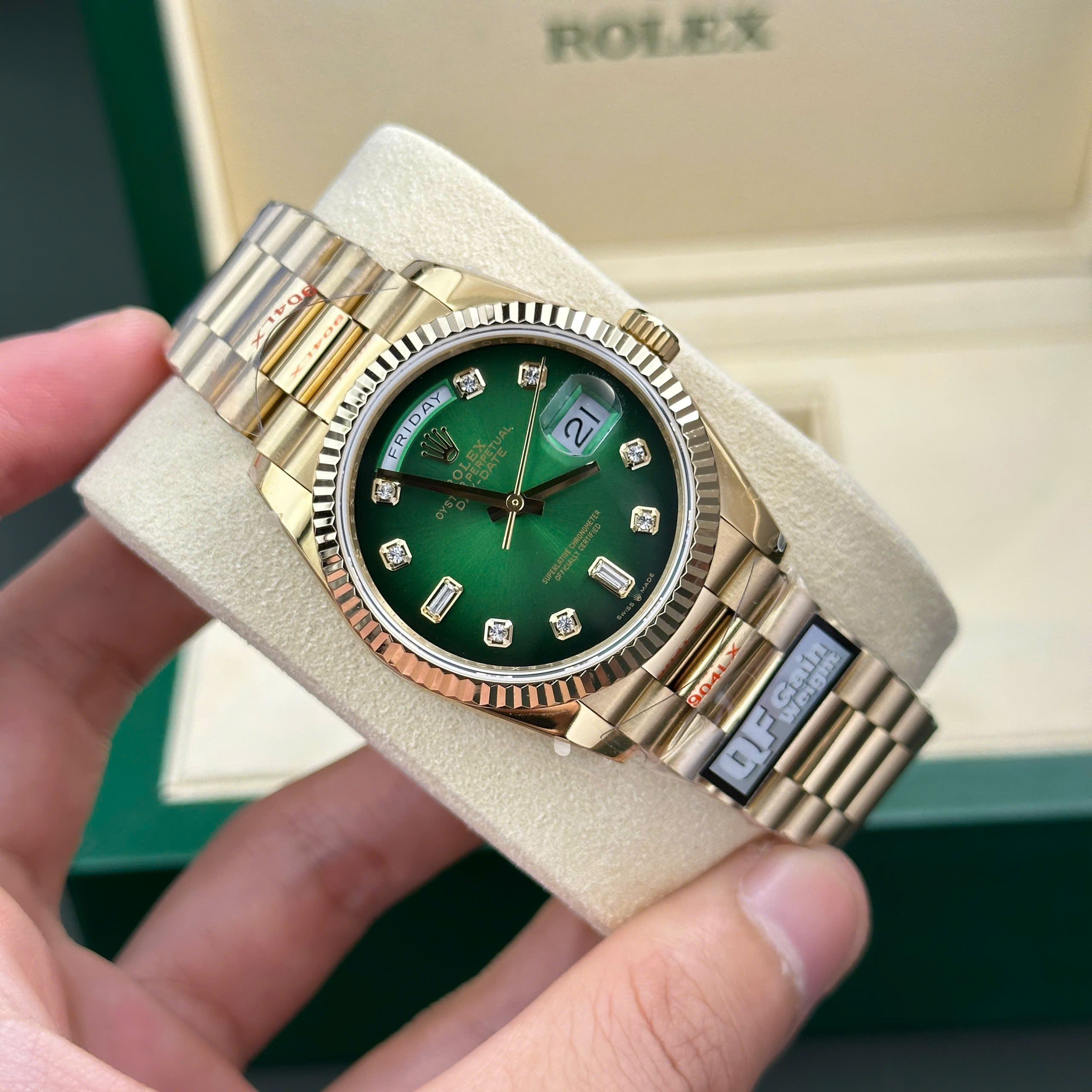 Đồng hồ Rolex Day-Date 128238 mặt xanh ombre 158gram Rep 11 nhà máy QF 36mm (3) Đồng hồ Rolex Day-Date 128238 mặt xanh ombre 158gram Rep 11 nhà máy QF 36mm (1)