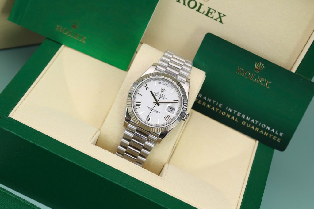 Đồng hồ Rolex Day-Date 228236 Rep 1 1 mặt trắng trọng lượng 175gram GM factory 40mm (2)