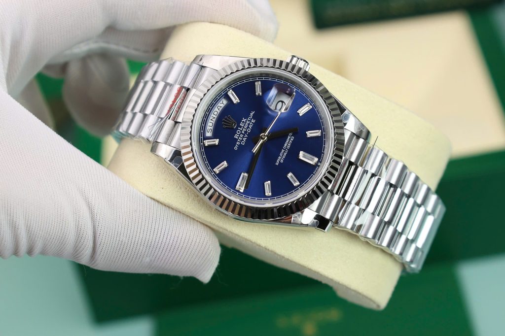 Đồng hồ Rolex Day-Date 228236 Rep 11 mặt xanh blue trọng lượng 175gram GM factory 40mm (2)