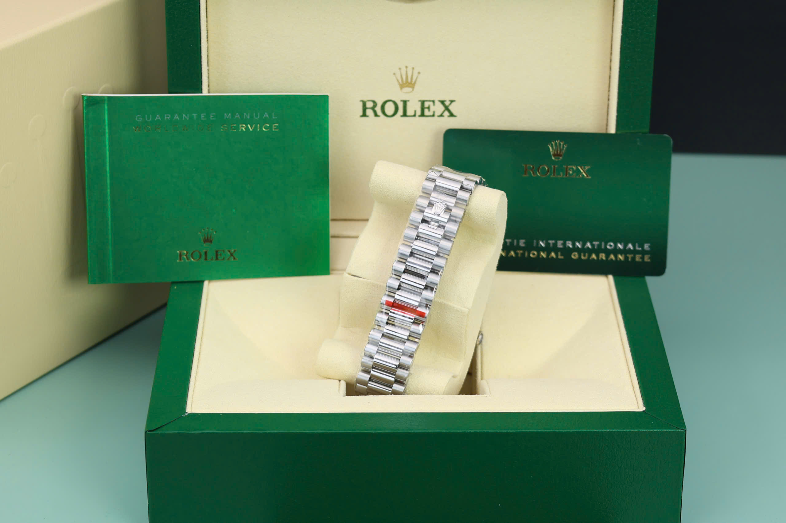 Đồng hồ Rolex Day-Date Chế Tác Đồng hồ Rolex Day-Date Chế Tác