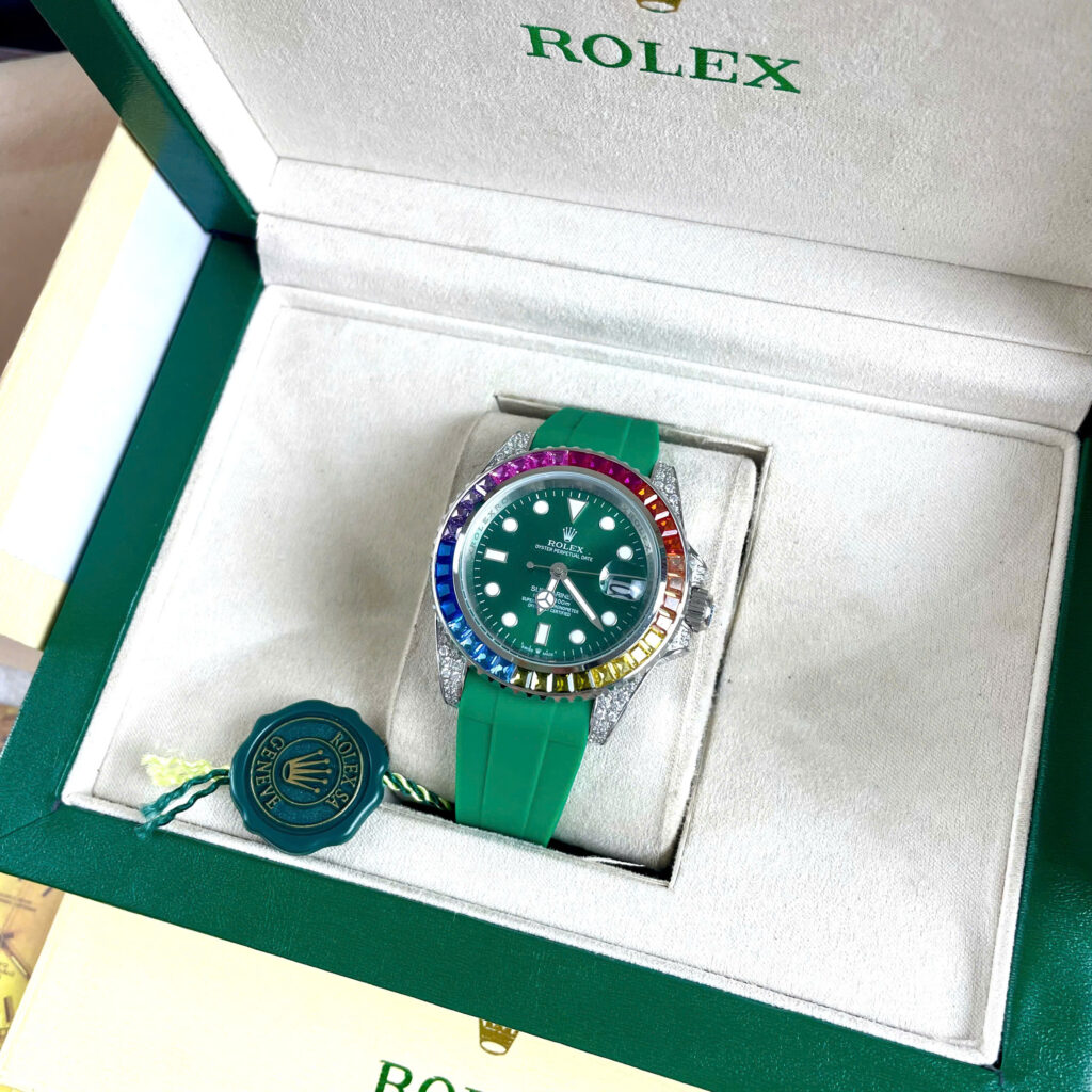 Đồng hồ Rolex Submariner nam đính đá xanh blue 7 sắc cầu vồng Super Fake 11 40mm