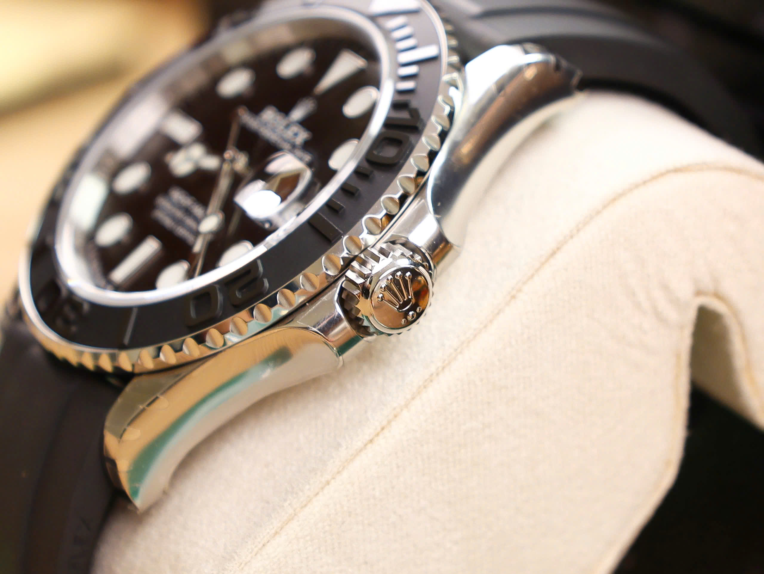 Đồng hồ Rolex Yacht-Master Rep 11 cao cấp tinh chỉnh trọng lượng ~149gram VS factory 42mm (10) Đồng hồ Rolex Yacht-Master Rep 11 cao cấp tinh chỉnh trọng lượng ~149gram VS factory 42mm (2)