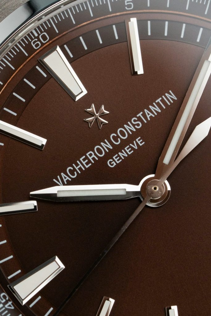 Đồng hồ Vacheron Constantin Overseas 4500V Rep 11 cao cấp mặt chocolate 41mm (2)