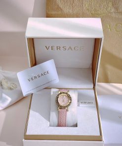 Đồng hồ Versace Glam Chic nữ dây da hồng niềng bông hoa Like Auth 30mm